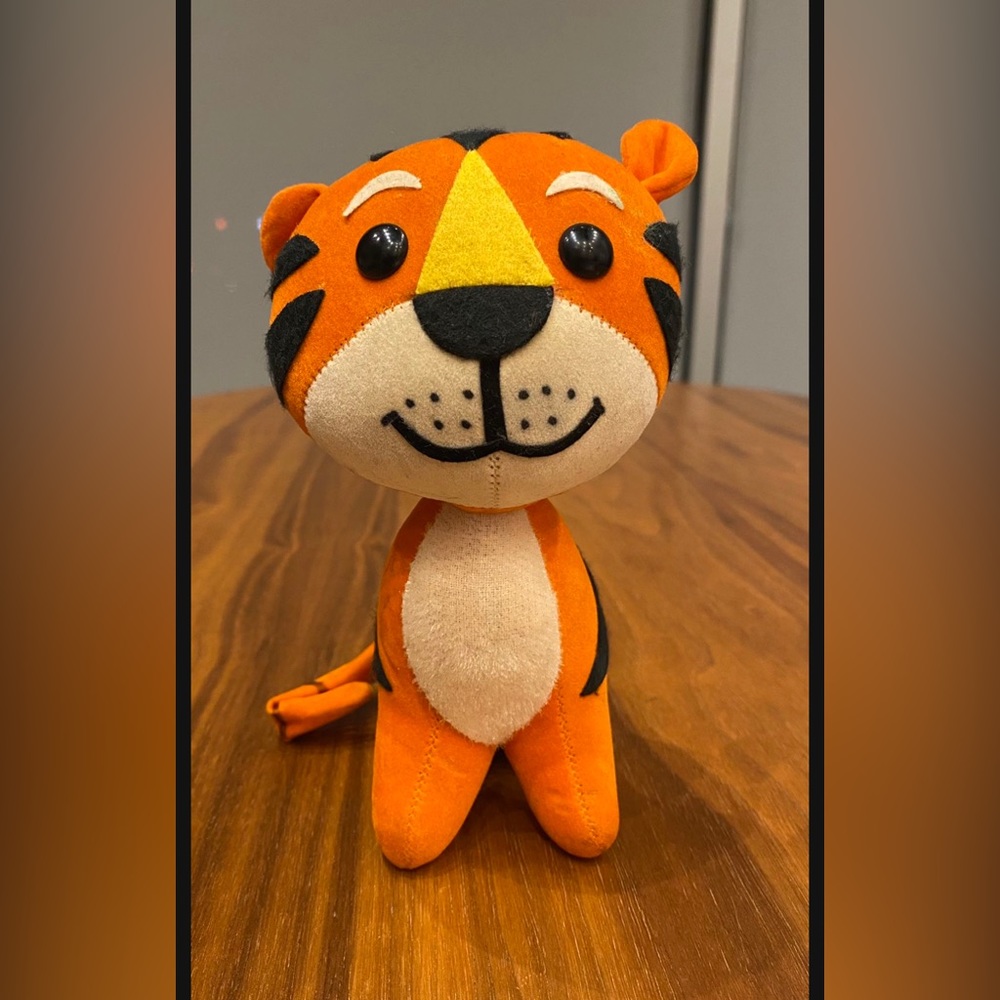 Vintage Dream Pets Tiger Plush / Stuffed
Animal. San Francisco, CA - Japan‎